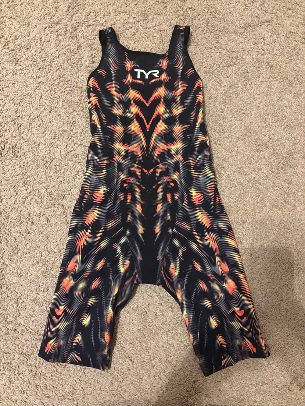 TYR Venzo Tech Suit Sz 27 Open Back